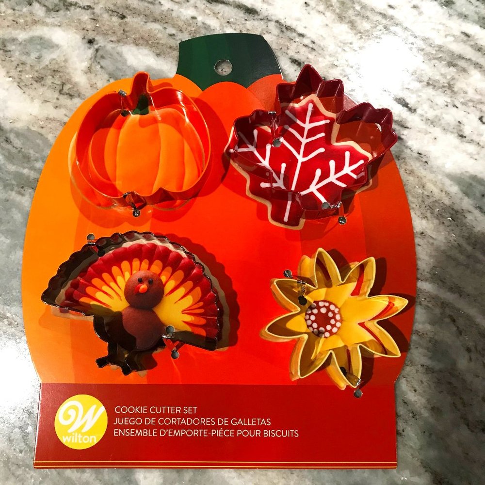 Wilton Fall Thanksgiving Leaf Turkey Pumpkin Sunflower Cookie Cutter Set NWT